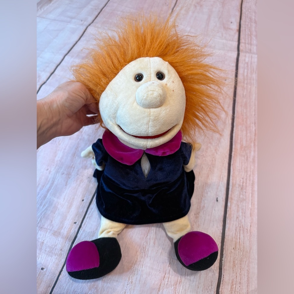Vintage puppet Folkmanis Boy Doll Red Freckles Hair Ventriloquist Dummy READ